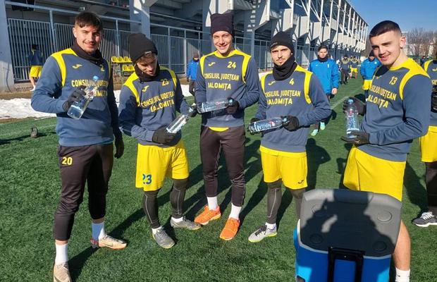 Antrenorul principalei favorite la promovarea în Superligă șochează: „Atât e salariul maxim! Știu că pare absurd”
