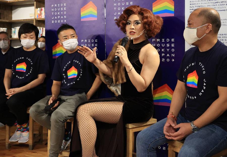 Eveniment care a marcat ceremonia de deschidere a Pride House Legacy din Tokyo, înaintea Jocurilor Olimpice desfășurate în 2021 în capitala Japoniei / Sursă foto: Imago Images Pride House Paris 2024 e gata de party! Locația care celebrează diversitatea la Jocurile Olimpice își deschide porțile pentru sportivii gay: cele 3 obiective declarate