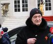 Gigi Becali, apariție inedită » Și-a asortat hainele cu tematică religioasă cu încălțăminte de fițe