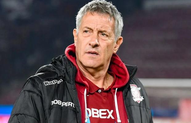 Bergodi, după ce tot stadionul i-a cerut demisia: „Conducerea evaluează, nu-mi dau eu cu părerea”