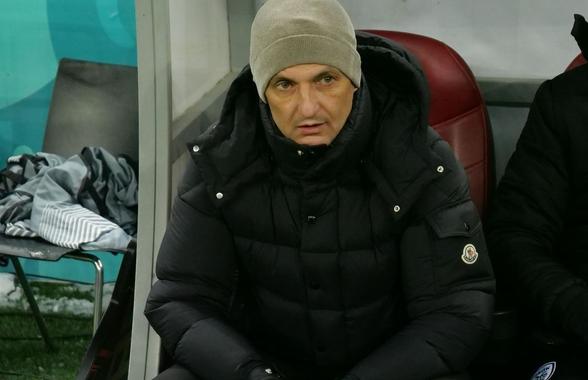 „Răzvan Lucescu n-a avut răspuns. Adevărul crud: fără apărare, capul plecat!” » Editorial acid în presa greacă