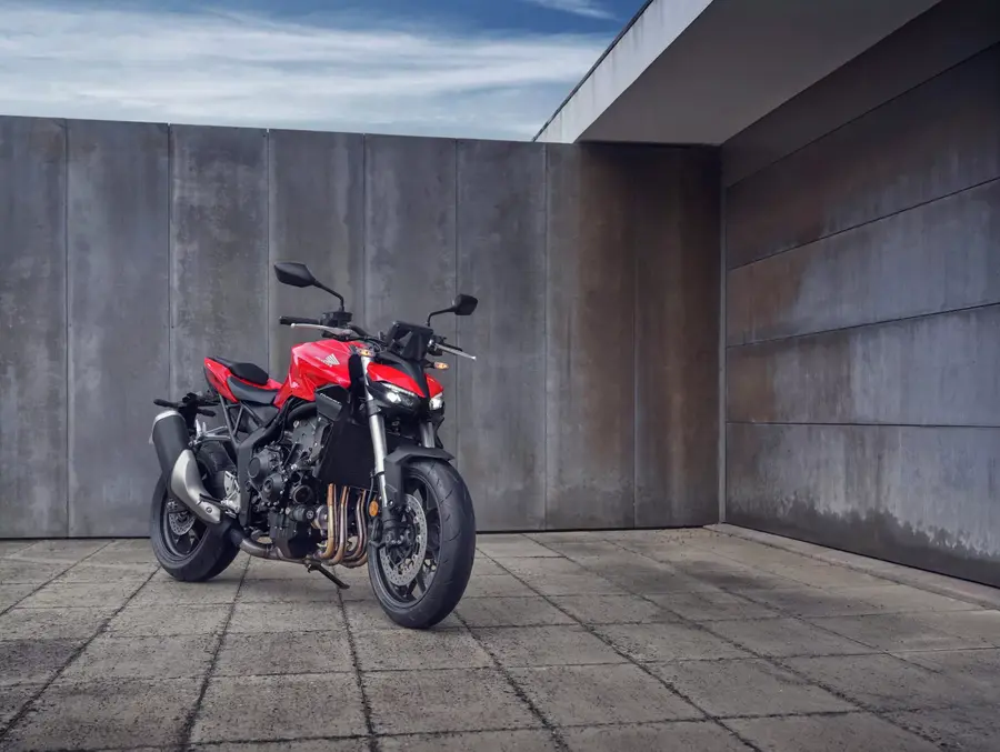 Honda a lansat cel mai puternic Hornet al său de până acum