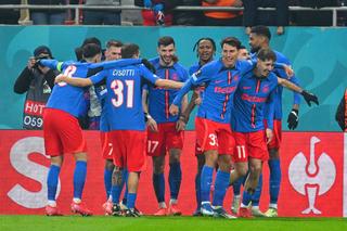 FCSB, peste PSG, Manchester City și Bayern! » Este în top 10 din Europa: cum stă Lyon