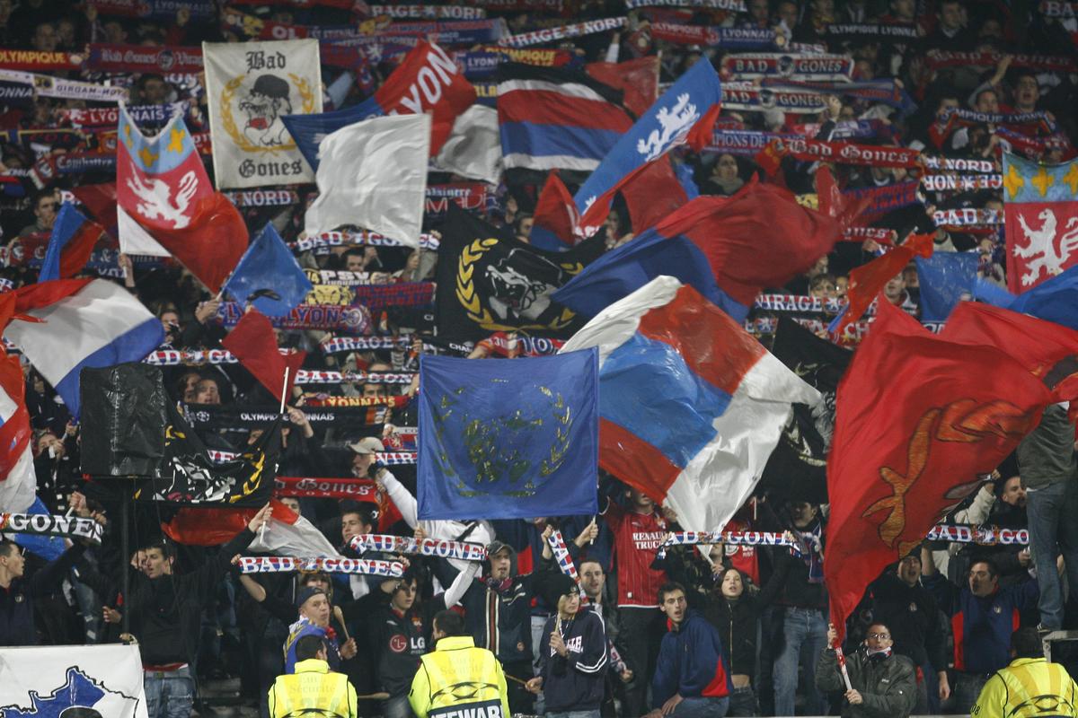 Benzema, Lloris, Juninho vs. Rădoi, Nicoliță, Dayro Moreno » Imagini de colecție: cum arătau FCSB și Lyon la precedentele 4 dueluri
