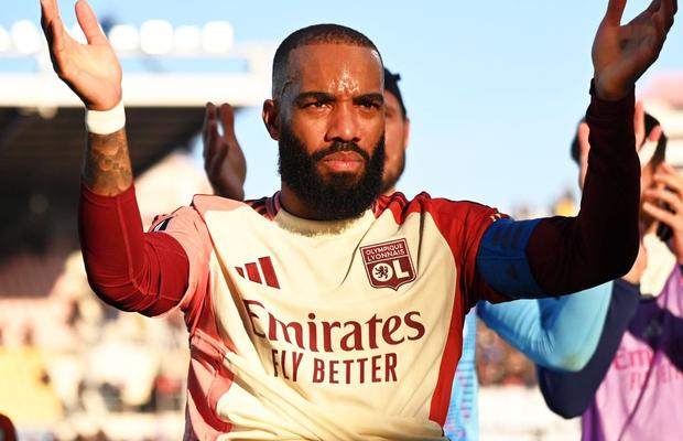 Starul lui Lyon, Alexandre Lacazette, a văzut tragerea la sorți și a răspuns sincer despre FCSB: „Știu doar că...”