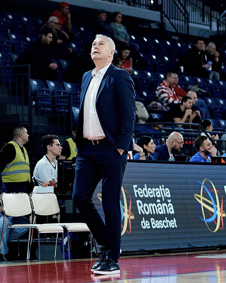 Ainars Bagatskis, la Final 8-ul Cupei României/Foto: Cătălin Soare (CSO Voluntari) „Sunt cea mai bună versiune a mea” » Inspirat de Winston Churchill, antrenorul lui CSO Voluntari a adus clubului primul trofeu în 3 ani: „Mă bucur, dar nu exagerat”