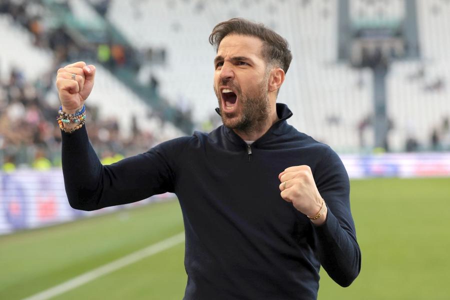 StrăluCesc Fabregas în proiectul Como