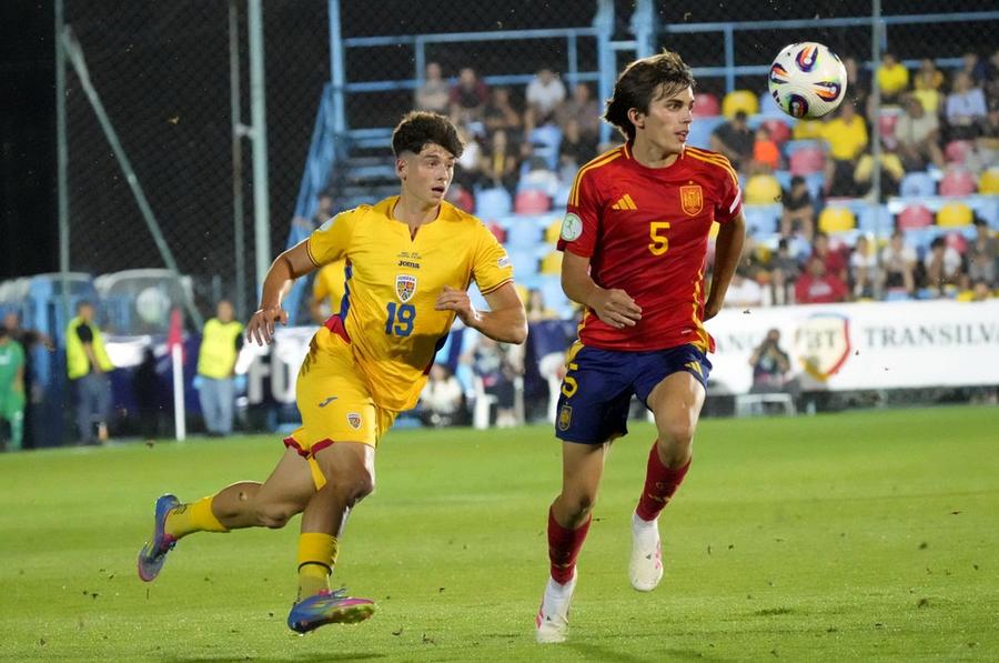 Lista preliminară a lui Mircea Lucescu, pentru barajul Turcia - România: două surprize IMENSE