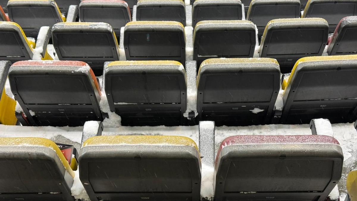 Arena Națională, cu două ore înainte de Rapid - Dinamo, etapa 28 + lojile celor două echipe