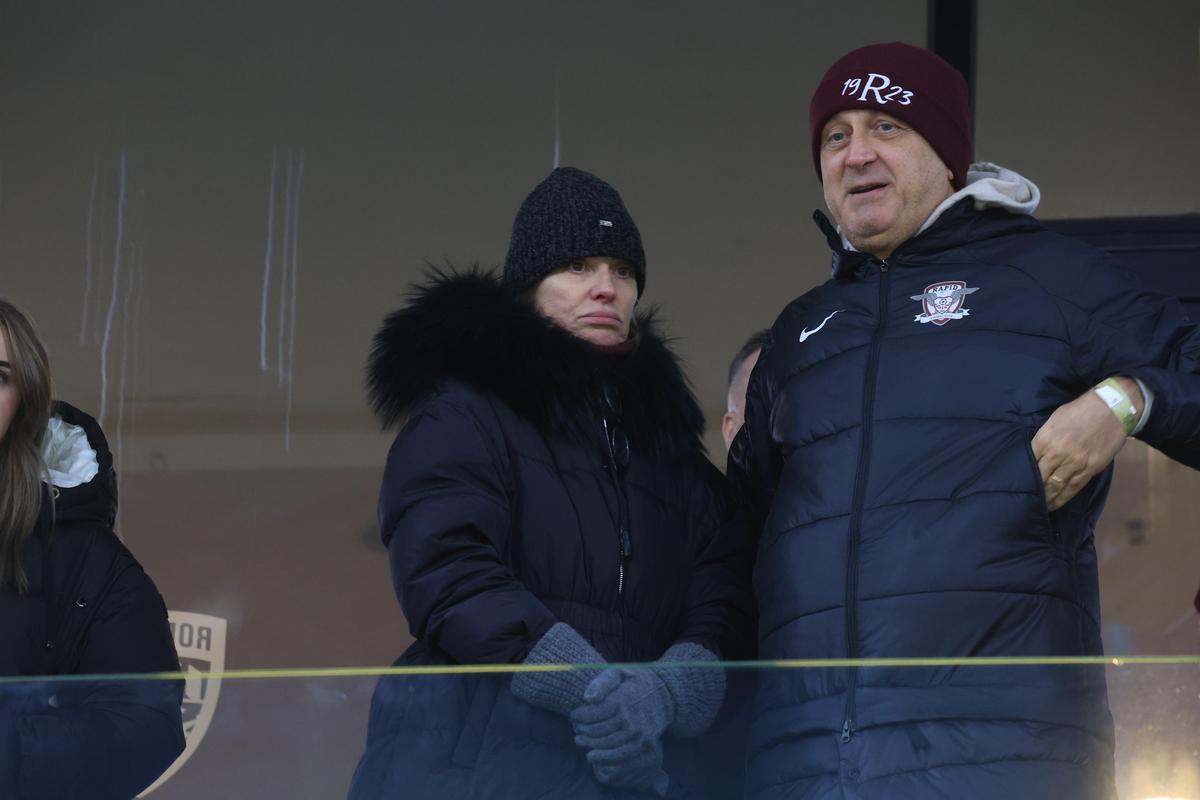 Imagini de la finalul meciului Rapid - Dinamo