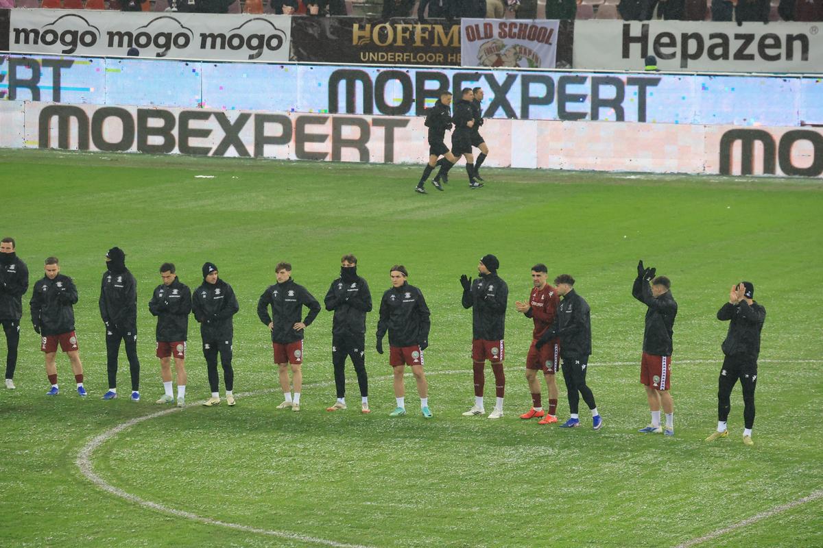 Imagini de la încălzire înainte de Rapid - Dinamo, 21.02.2026