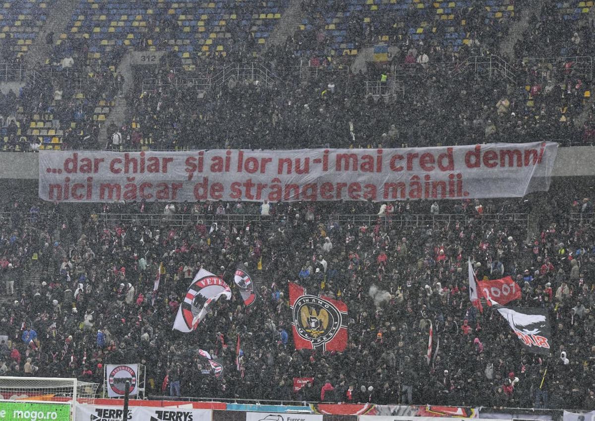 Rapid - Dinamo, imagini de meci de Ionuț Iordache și Cristi Preda (GSP.ro)