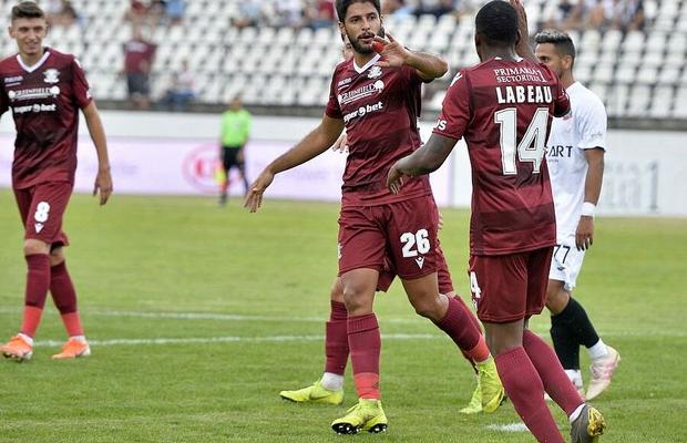 FIFA 20 // Rapid, meci în FIFA 20! Se luptă cu o rivală din Liga 2 + de ce cumpără fanii bilete