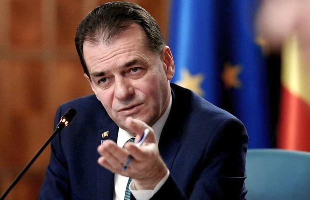 Mesaj dur după OUG privind salariile jucătorilor: „Știți doar să stați cu mâna întinsă” + De ce premierul Orban a avut replica: „Vi s-ar părea normal ca statul să achite salariile la FCSB?!"