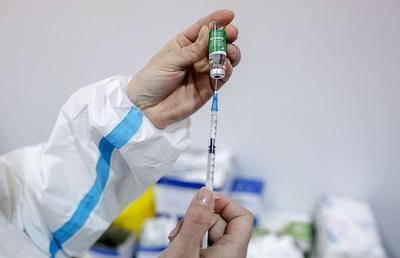 Un patron din Liga 1, internat cu coronavirus la câteva zile după prima doză de vaccin: „Abia acum înțeleg de ce se teme toată omenirea de COVID!”