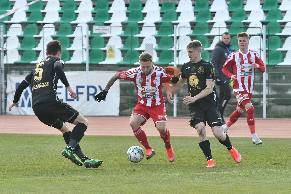 FOTO+VIDEO. Sepsi - Gaz Metan 1-1 » Viciere de rezultat la Sf. Gheorghe! Decizie catastrofală de arbitraj