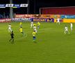 Autogol caraghios în minutul doi la Rapid - Dunărea Călărași!