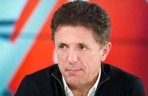 Gică Popescu, președintele Farului, consideră că Mihai Aioani (22 de ani) ar trebui să apere poarta naționalei la meciurile din martie.