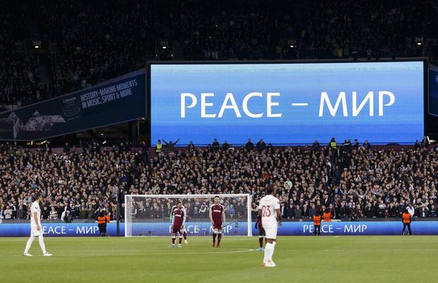 Schimbare majoră facută de UEFA » Cine profită de noul regulament