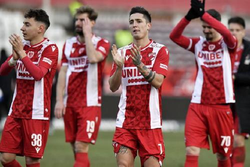 Andrei Cristea (37 de ani), fostul golgheter al lui Dinamo, proaspăt retras din fotbal, și-a exprimat punctul de vedere în legătură cu șansele lui Dinamo de a rămâne în Liga 1.