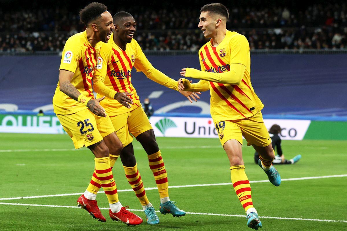 Ziarele importante din Madrid nu s-au ferit de cuvinte mari după recitalul Barcelonei pe „Bernabeu”: „Evoluție stratosferică!” / „Un «scandal»”