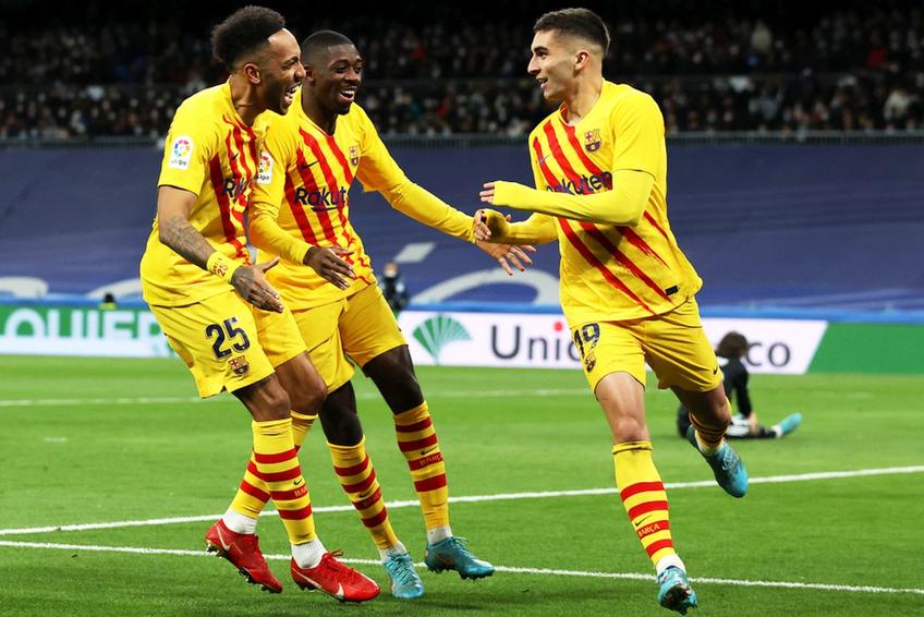 Pierre-Emerick Aubameyang, primul din stânga, în Real Madrid - Barcelona 0-4 // foto: Guliver/gettyimages