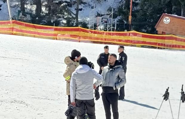 Le priește pauza provocată de meciurile echipei naționale » Cum au fost surprinși Constantin Budescu și Gabi Tamaș