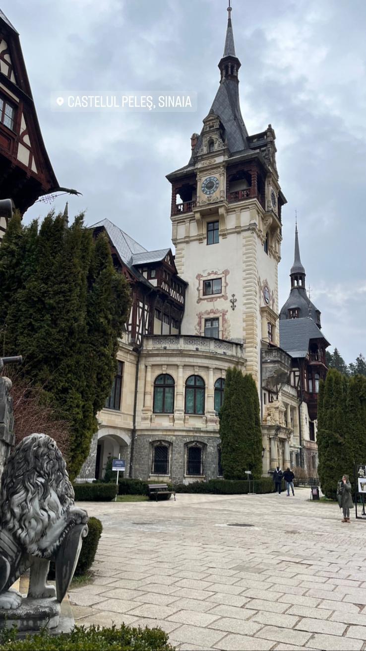 Imagini postate de Larrucea din Brașov