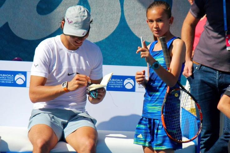 Ștefania Bojică, în urmă cu mai mulți ani, alături de Rafa Nadal / Sursă foto: Arhivă personală