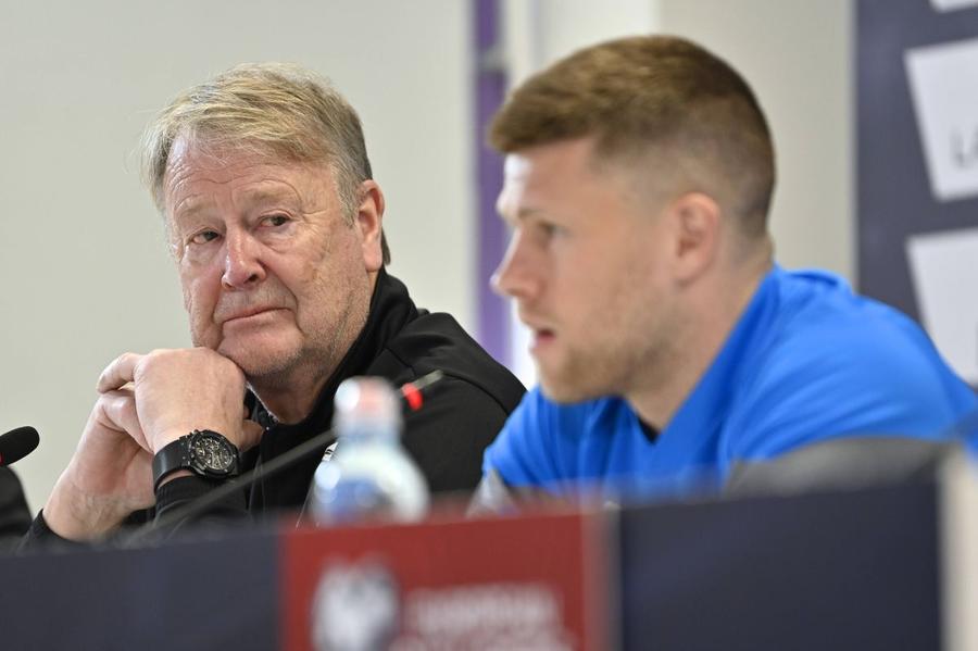 Age Hareide, selecționerul Islandei, la ultima conferință de presă înaintea partidei cu Israelul Foto: Imago Numirea arbitrului Anthony Taylor a redeschis rana Israelului înainte de baraj: „Un arogant. Un ratat”