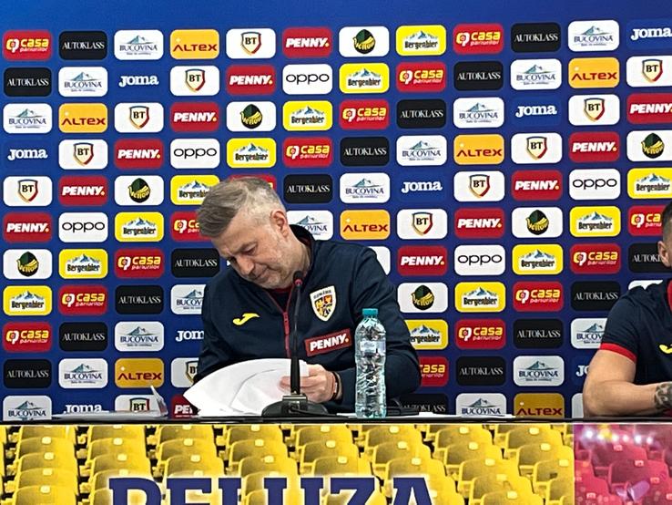 Edi Iordănescu la conferința de presă dinaintea meciului amical cu Irlanda de Nord (foto: Andrei Petrescu)