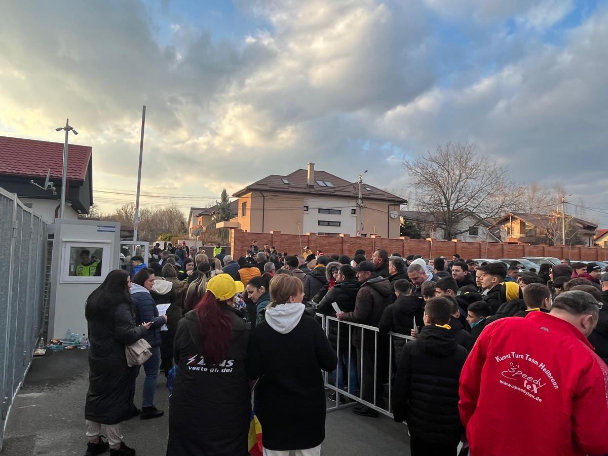 Naționala lui Curelea, remiză cu liderul neînvins din Elite League U20 » S-a jucat pe un stadion aproape plin!