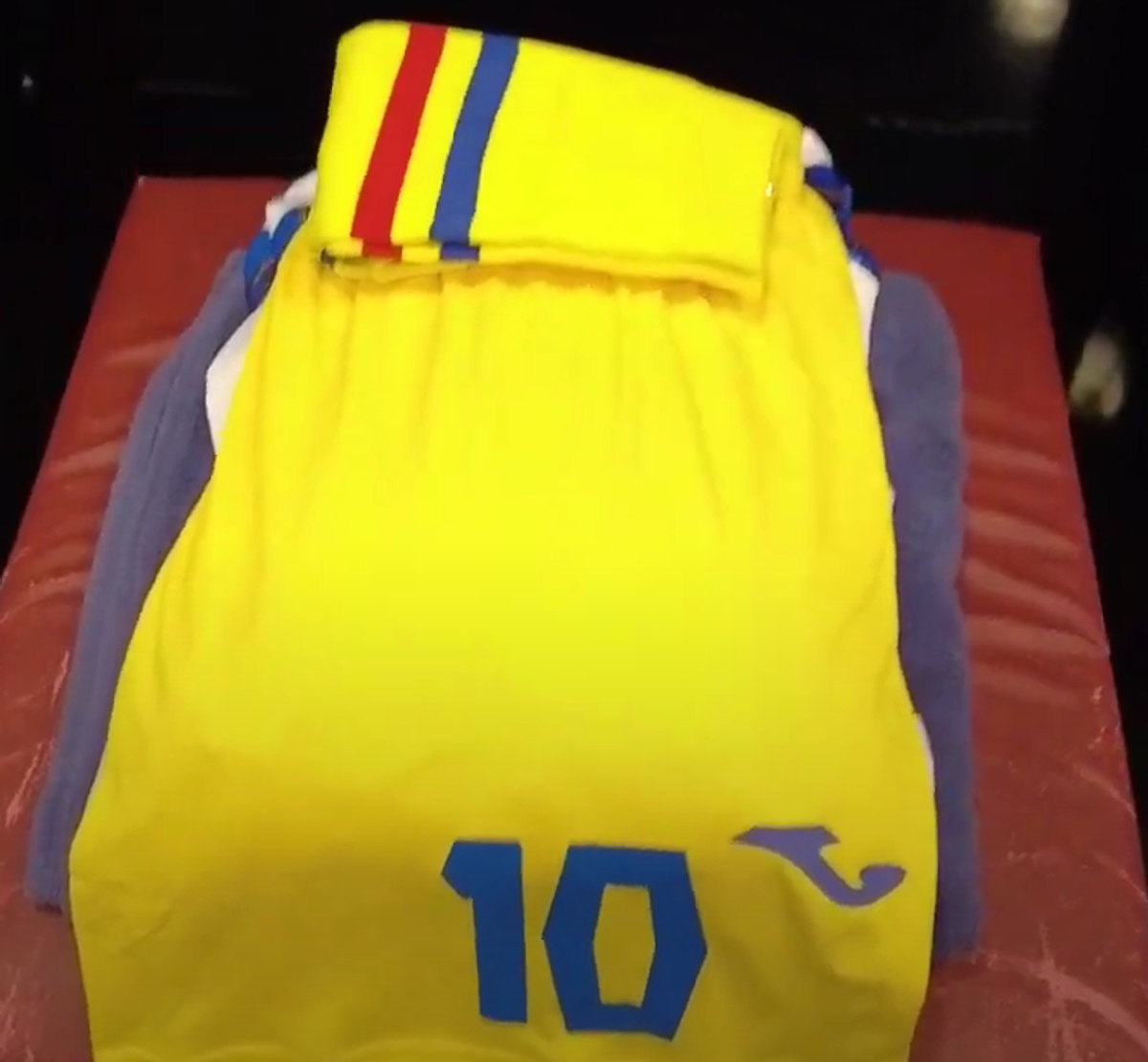 „Ne-am plimbat pe străzile din București timp de 6 ore” » Ce au remarcat bosniacii în capitala României: „E vina UEFA”