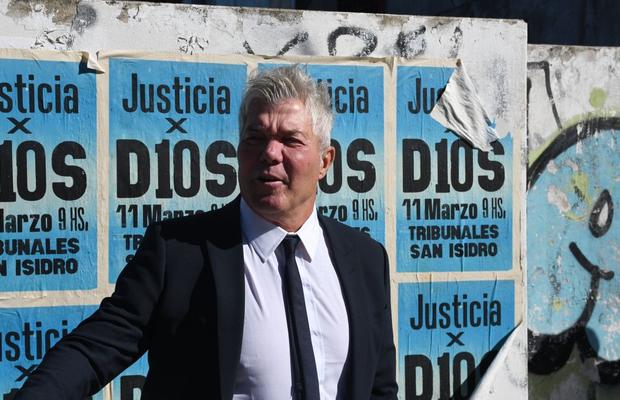 Detalii șocante de la proces » „Cocktailul” care l-a omorât pe Diego Maradona: bere și tranchilizante la micul dejun!