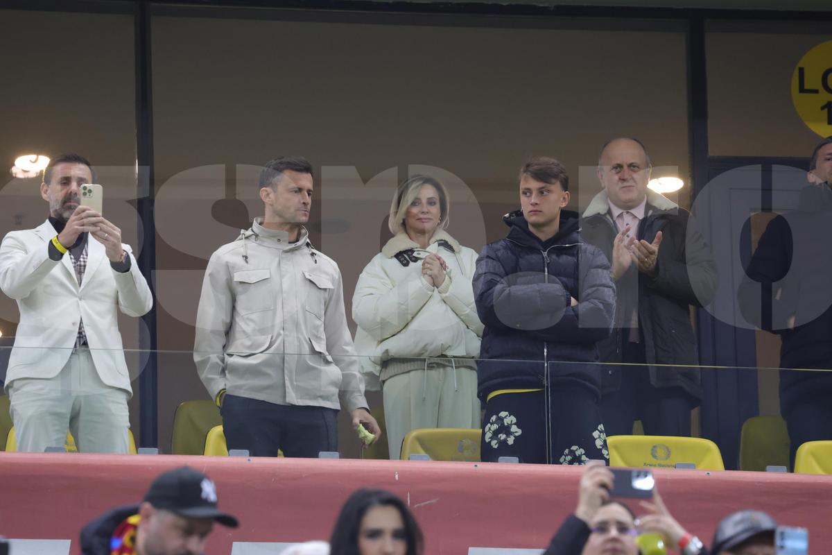 Imaginea serii pe Arena Națională » Rivalii din București, împreună la România - Bosnia