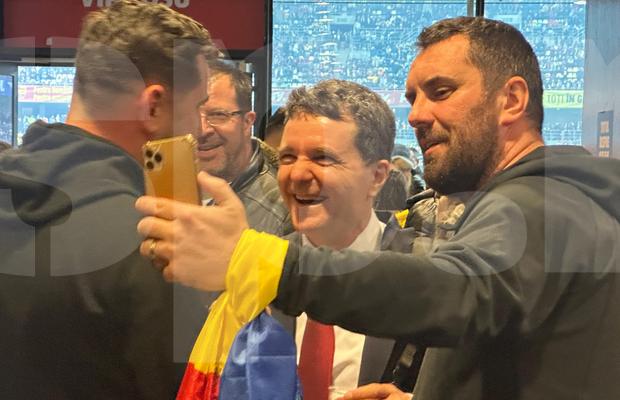 „Eram vârf de atac, dar eram cam pomanagiu” » Nicușor Dan a fost pe Arena Națională, stadion cu 20 de milioane de euro pierderi!