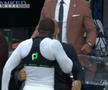 Cecilio Waterman, strigând în fața lui Thierry Henry