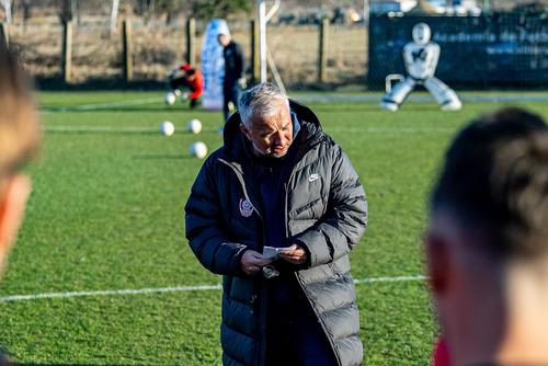 Dan Petrescu a revenit la antrenamentele echipei sale. Foto: CFR Cluj
