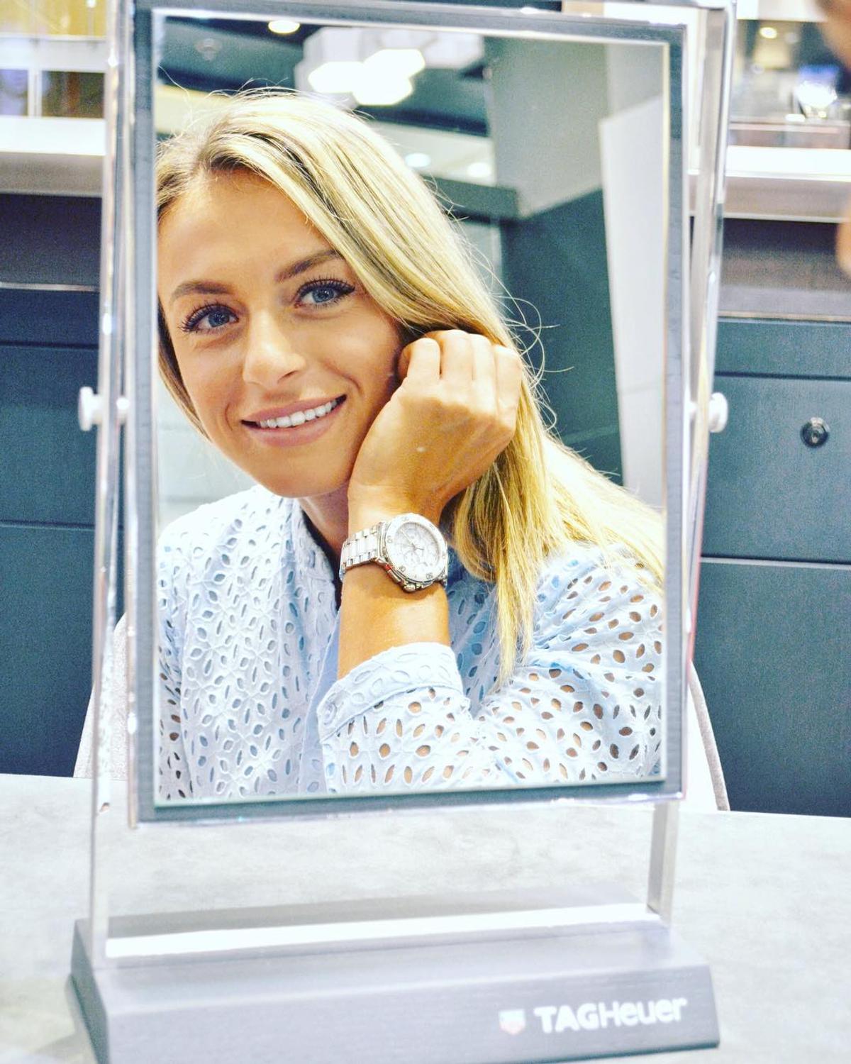 Ana Bogdan e din nou singură » S-a despărțit de iubitul ei, după 4 ani