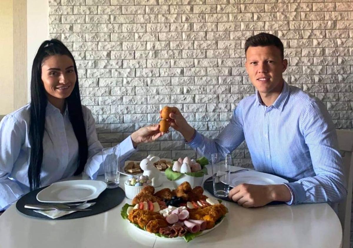 FOTO Cum au petrecut „tricolorii” Paștele, în plină pandemie de coronavirus