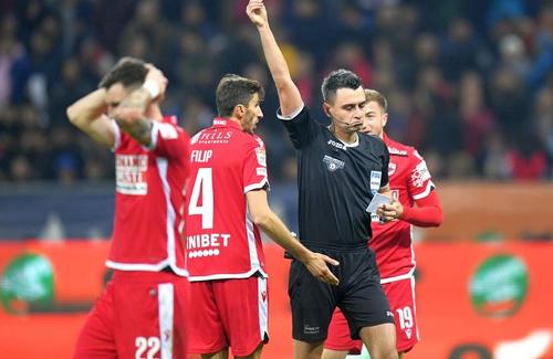 Helmuth Duckadam, președintele de imagine al celor de la FCSB, crede că Dinamo trebuie să accepte falimentul și să pornească de la zero cu un alt proiect.