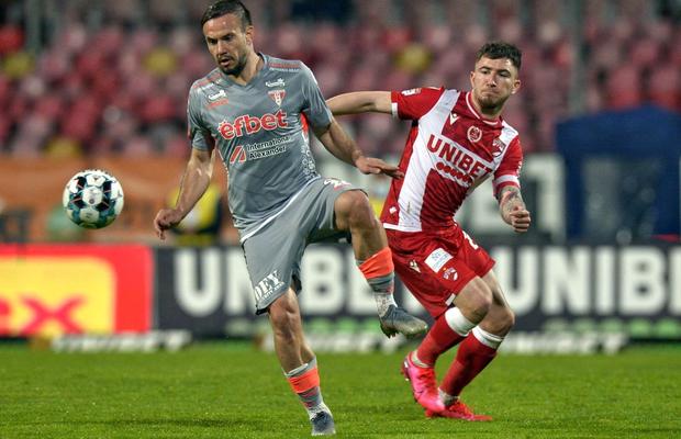 Dinamo, prestație lamentabilă cu UTA: 5 fotbaliști au primit nota 3! Cine este singurul jucător cu 8