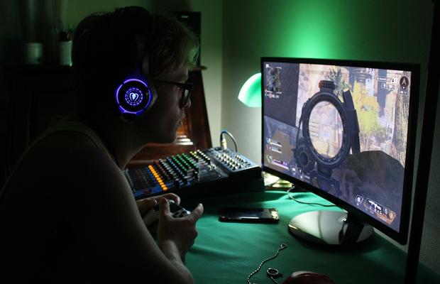 Cum ajungi gamer profesionist: 4 ponturi