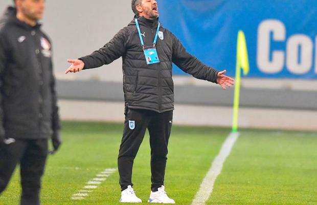 Marinos Ouzounidis s-a enervat și n-a rezistat până la finalul interviului: „Aici a fost altceva, nu fotbal!”