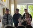 Jucătorii de la FCSB, în vizită la centrul de zi „Casa Speranței”: „Sunt drăgălași și sper să venim mai des”