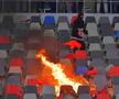 Imagini cu incendiul provocat de galeria dinamovistă / Sursă foto: Cristi Preda, Raed Krishan