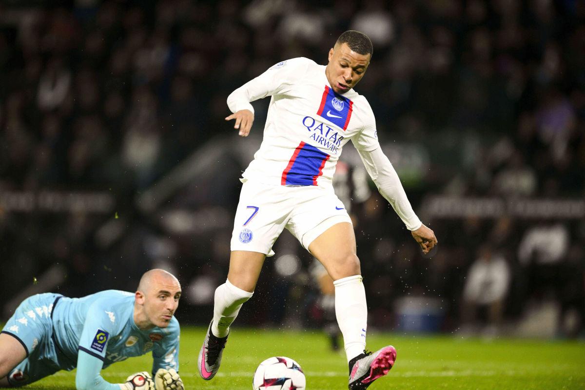 Angers - PSG 1-2, în runda #32 din Ligue 1 » Victorie pentru parizieni pe terenul „lanternei roșii”