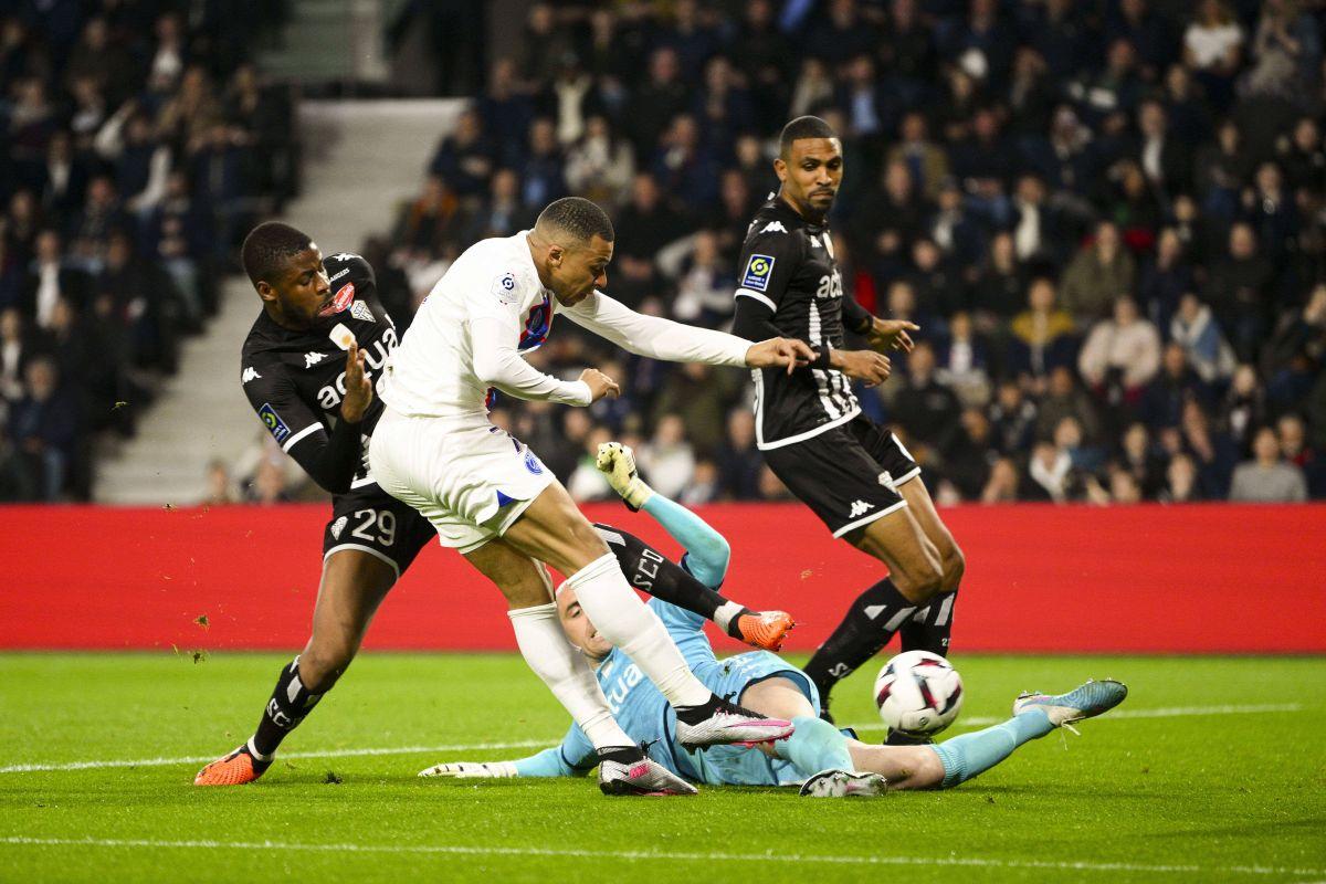 Angers - PSG 1-2, în runda #32 din Ligue 1 » Victorie pentru parizieni pe terenul „lanternei roșii”