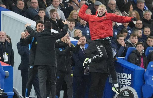 Arsenal pune la bătaie peste 190 de milioane de euro » Negocieri în culise pentru două staruri din Premier League