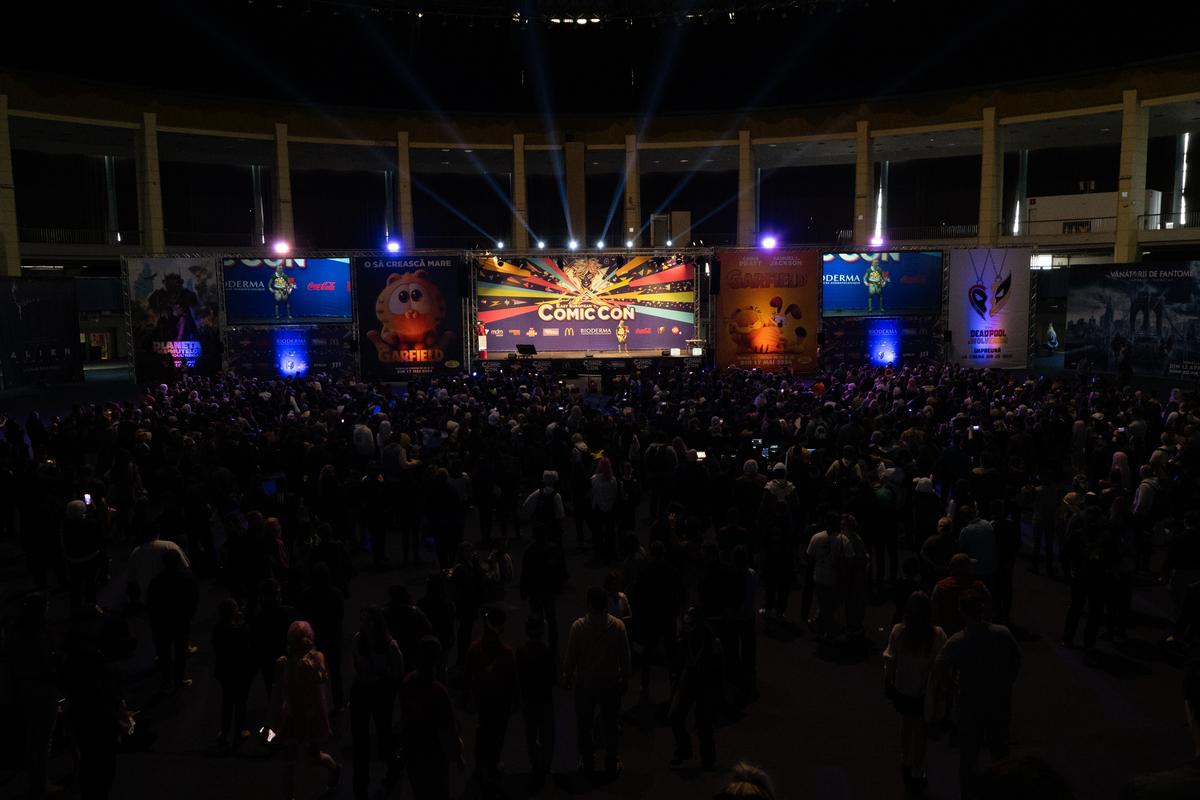 S-a încheiat Comic Con 2024 » Cele mai tari costumații văzute la București, la convenția destinată pasionaţilor de filme, benzi desenate și jocuri video
